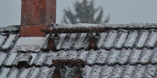 Instant roofer What to do before the first snowfall to keep your home protected